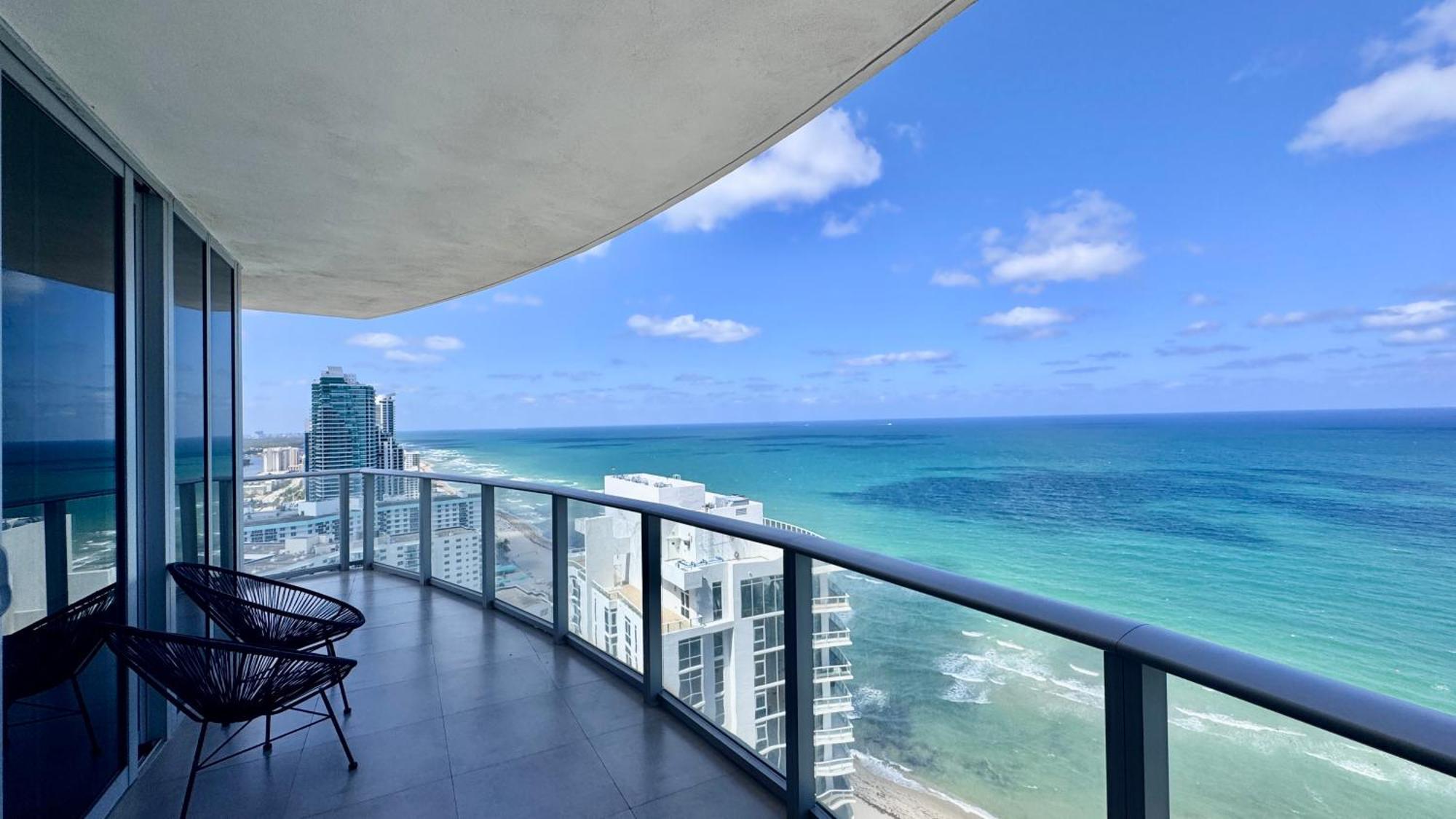 Dreamy Beachside Living - Direct Oceanview 2Br 2Ba For The Perfect Escape Hollywood Luaran gambar