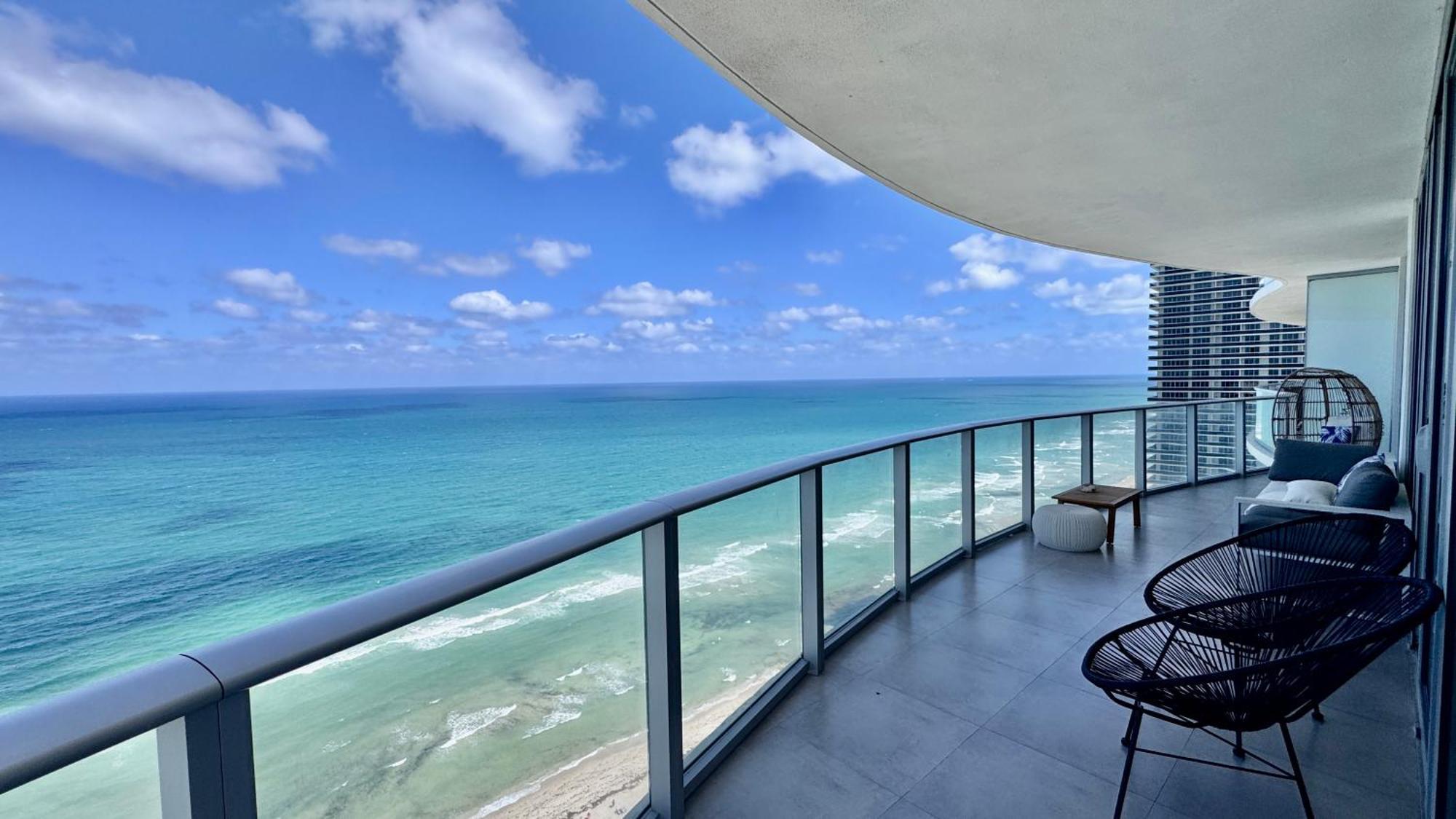 Dreamy Beachside Living - Direct Oceanview 2Br 2Ba For The Perfect Escape Hollywood Luaran gambar